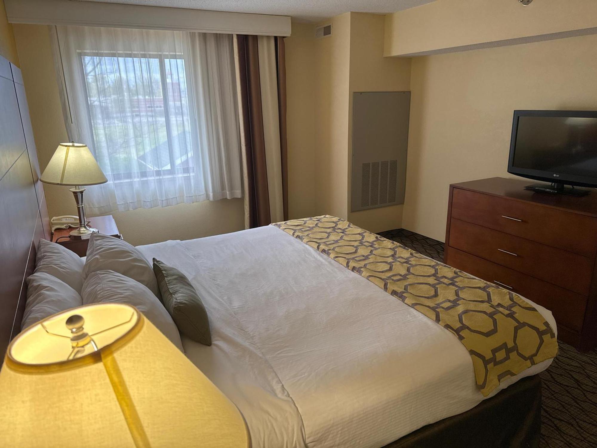 Baymont By Wyndham Mishawaka South Bend Area Hotel Eksteriør billede