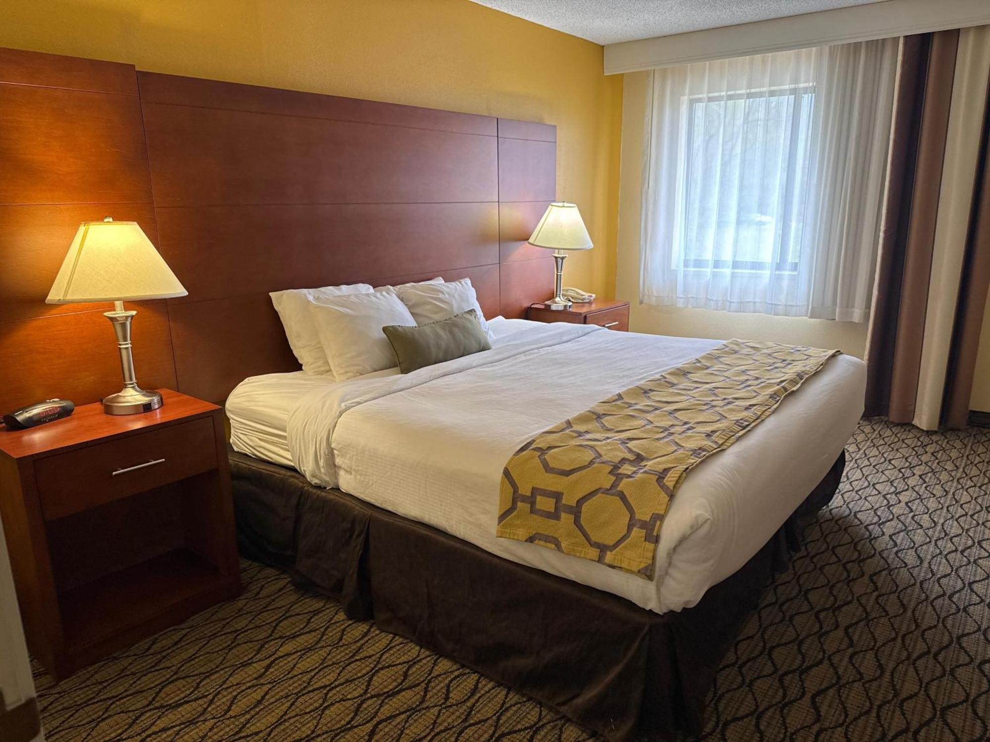 Baymont By Wyndham Mishawaka South Bend Area Hotel Eksteriør billede